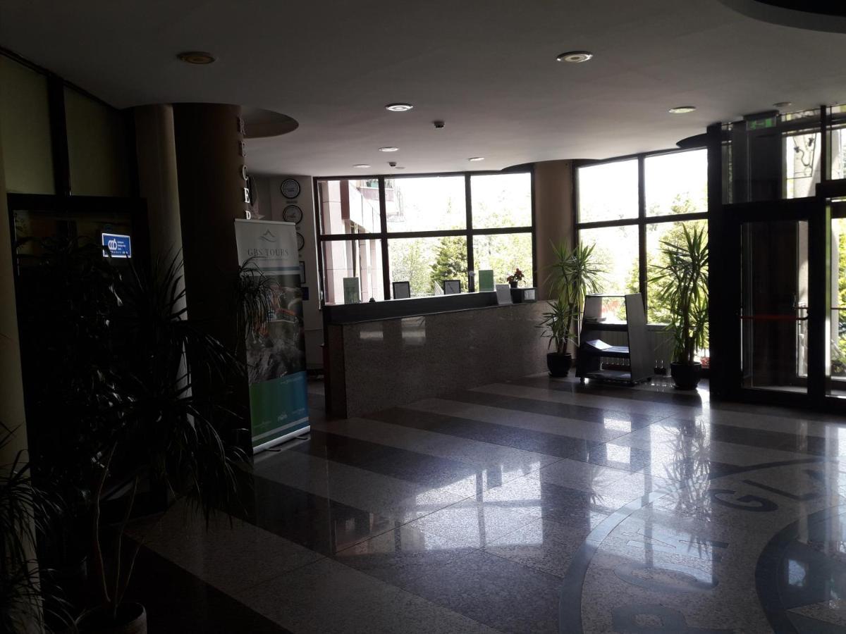 Flora Hotel Studio 보로베츠 외부 사진